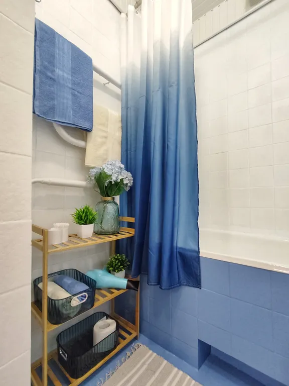 Квартира двухкомнатная на улице Пирогова, 64 м², Пятигорск — ванная комната