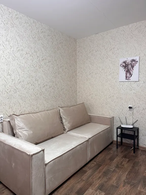 Квартира однокомнатная в квартале Светлояре, 45 м², Красный Бор — фото 3