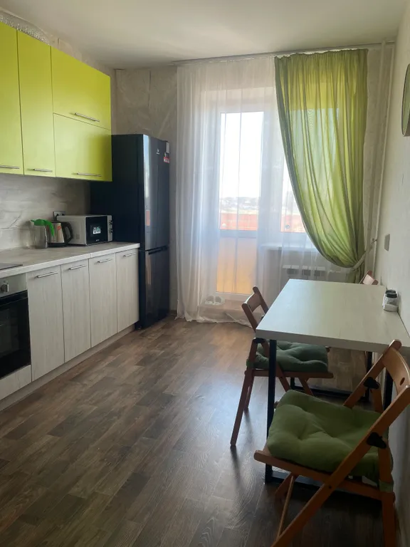 Квартира однокомнатная в квартале Светлояре, 45 м², Красный Бор — фото 4