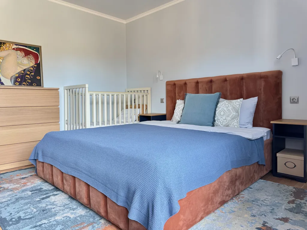 Квартира трёхкомнатная на улице Советской, 120 м², Пионерский — спальня, фото 4