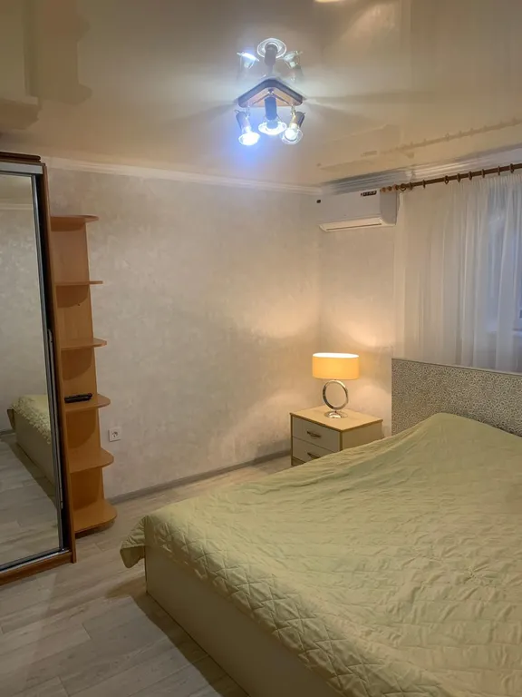 Квартира однокомнатная на улице Козлова, 45 м², Пятигорск — фото 2