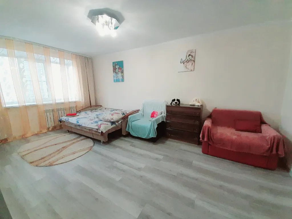 Квартира однокомнатная на улице Серго Орджоникидзе, 34 м², Ярославль — спальня, фото 9