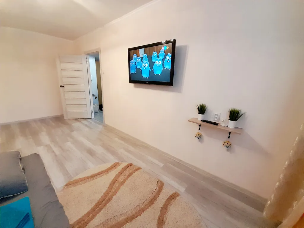 Квартира однокомнатная на улице Серго Орджоникидзе, 34 м², Ярославль — спальня, фото 4