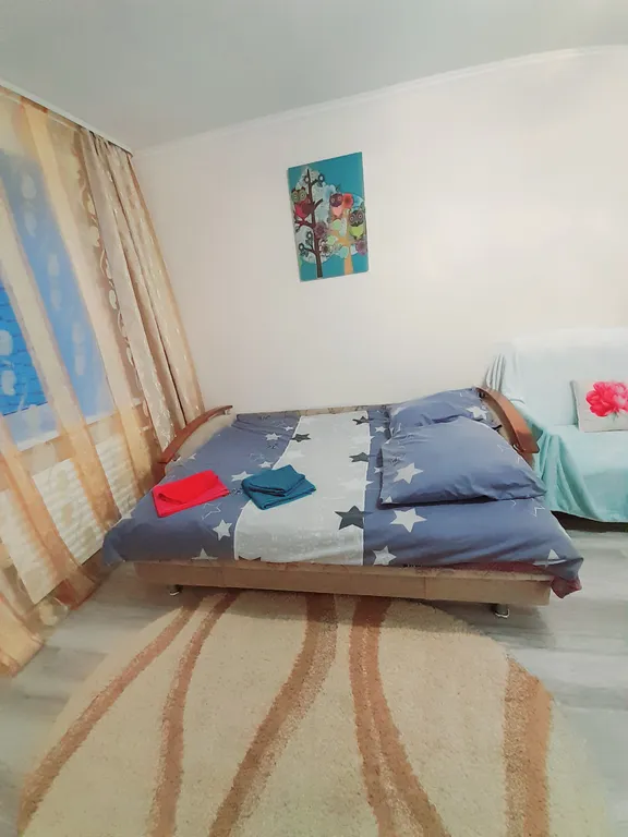 Квартира однокомнатная на улице Серго Орджоникидзе, 34 м², Ярославль — спальня, фото 7