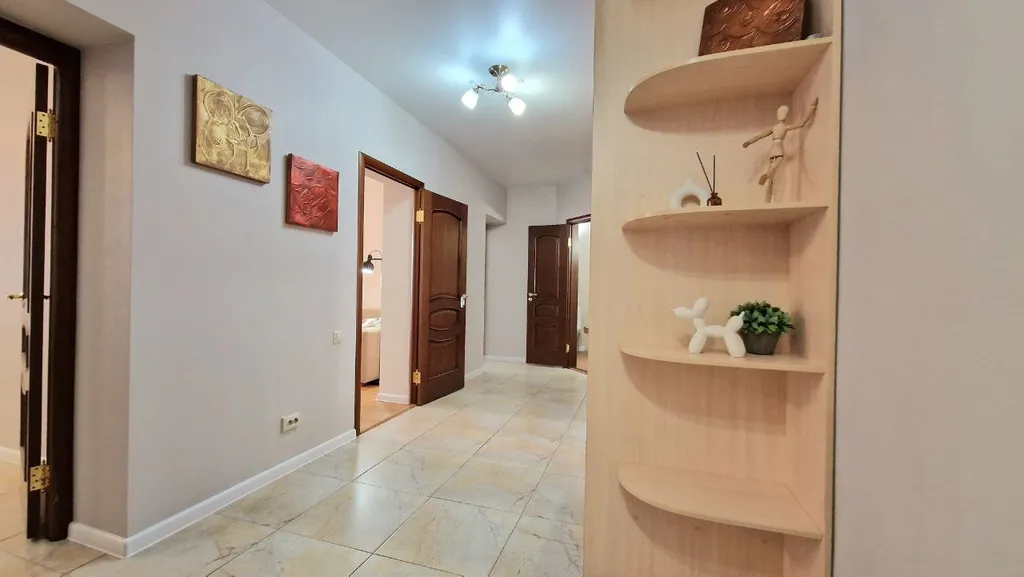 Квартира двухкомнатная у Кремлёвской, в Вахитовском, 72 м², Казань — фото 23