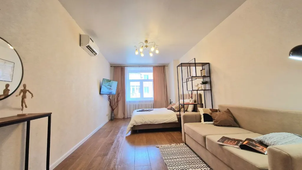 Квартира двухкомнатная у Кремлёвской, в Вахитовском, 72 м², Казань — спальня, фото 4