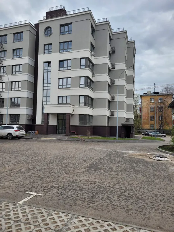 Квартира однокомнатная у Чкаловской, в Канавино, 42 м², Нижний Новгород — двор