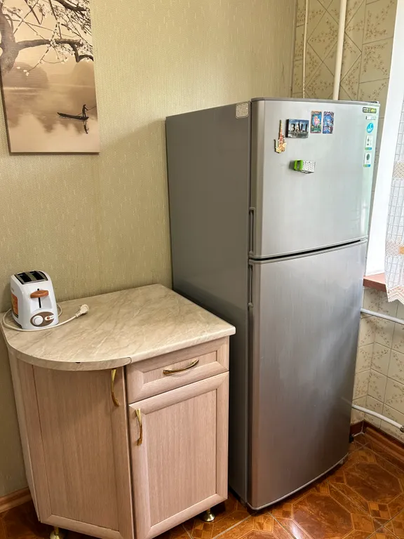 Квартира трёхкомнатная на улице Троллейбусной, 70 м², Симферополь — фото 6