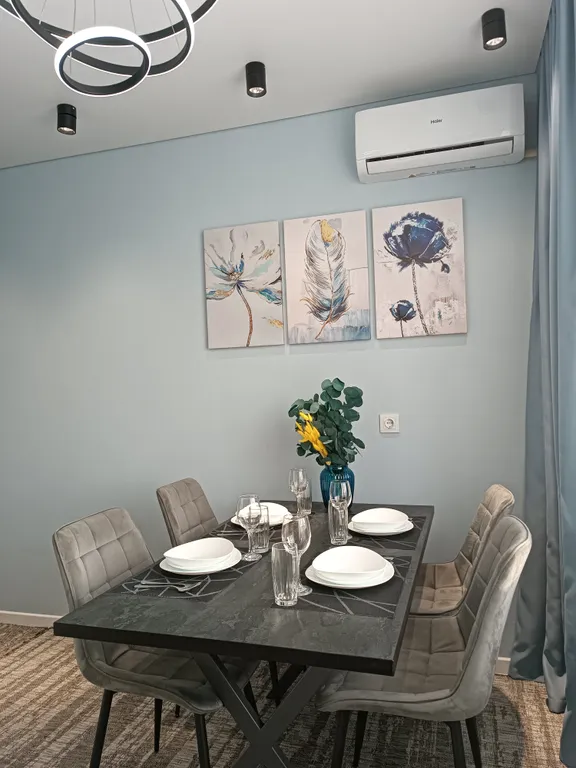 Квартира трёхкомнатная на улице Булгакова, 77 м², Пятигорск — кухня, фото 4