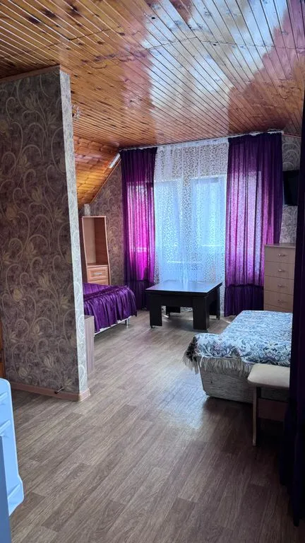 Трёхместный номер улучшенный с видом на море