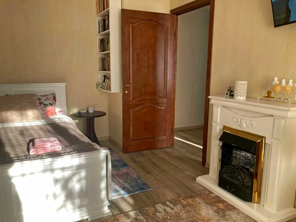 Квартира однокомнатная на улице Гостинодворской, 30 м², Старая Русса — спальня, фото 9
