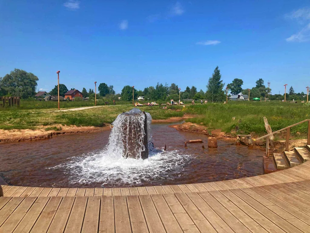 Квартира однокомнатная на улице Гостинодворской, 30 м², Старая Русса — двор, фото 4