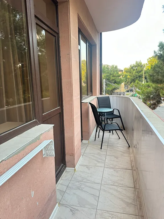 Квартира двухкомнатная на улице Крымской, 60 м², Анапа — фото 15