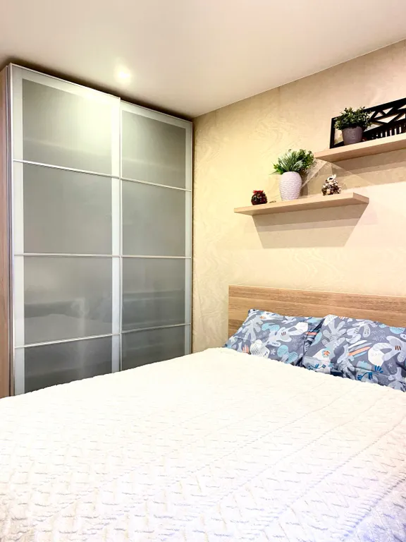 Квартира трёхкомнатная на проспекте Победы, 72 м², Кстово — спальня, фото 3