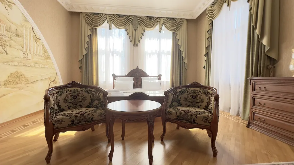 Квартира однокомнатная на улице Баталинской, 70 м², Ессентуки — фото 16