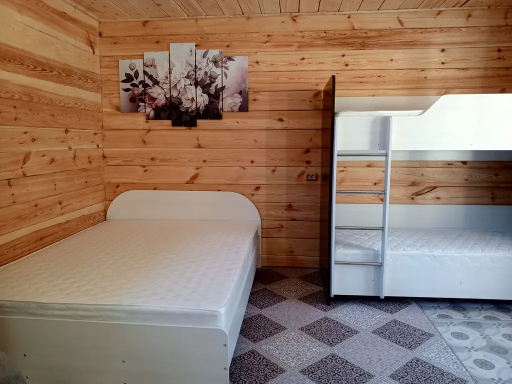 Дом 5-местный на улице Заречной, 35 м², Акташ — спальня, фото 2