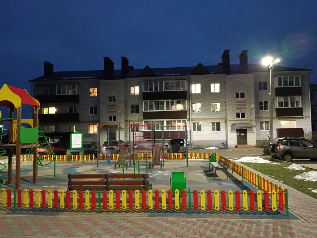 Квартира однокомнатная на улице Успенской, 33 м², Мышкин — двор, фото 2