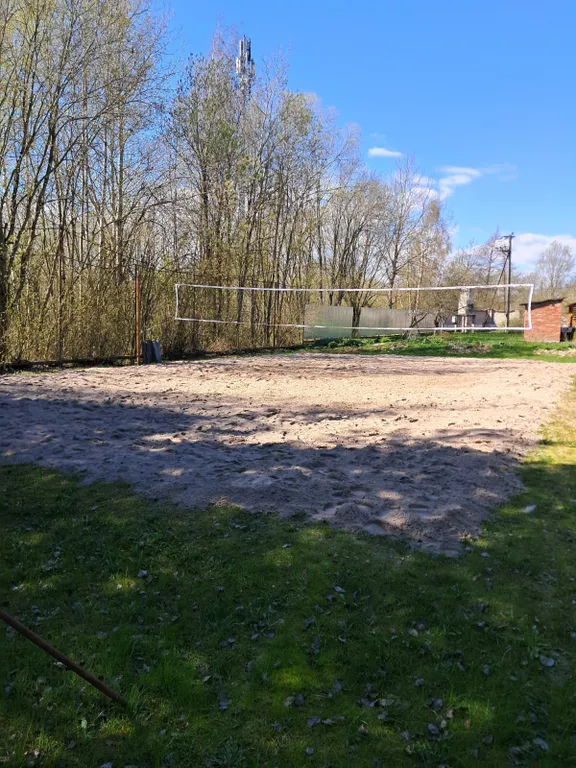 Коттедж 21-местный в деревни Стрелке, 300 м², Великий Новгород — двор, фото 3