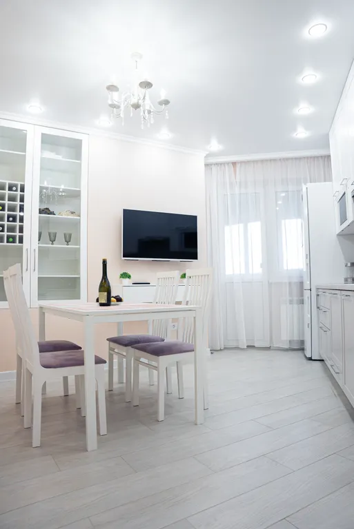 Квартира двухкомнатная на улице Петрашевского, 65 м², Ростов-на-Дону — кухня