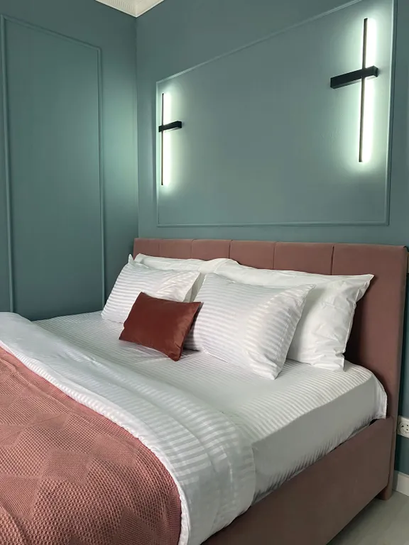 Квартира двухкомнатная в Ново-Савиновском, 61 м², Казань — спальня, фото 8