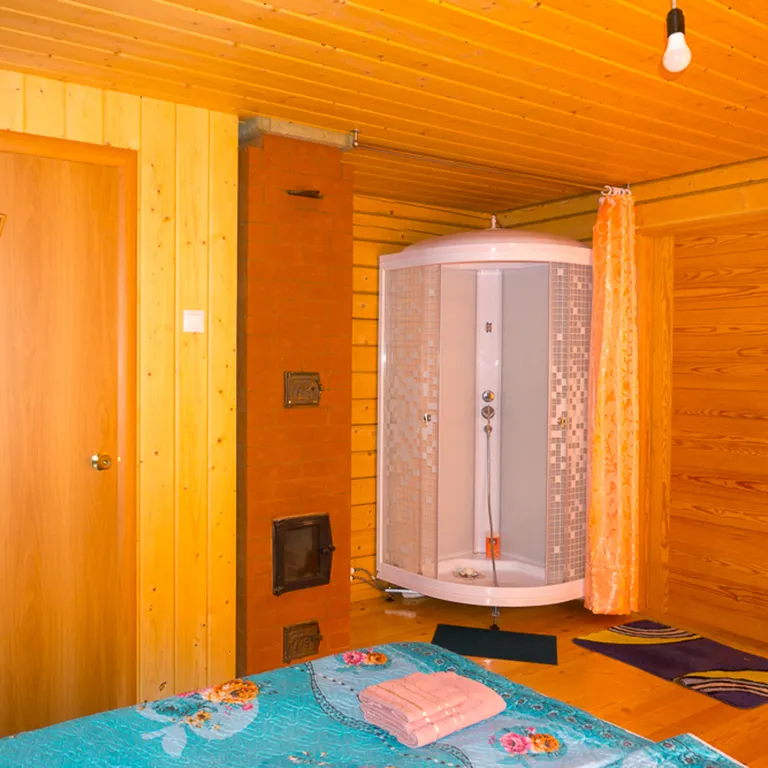 Благоустроенный 2-местный дом с видом на горы