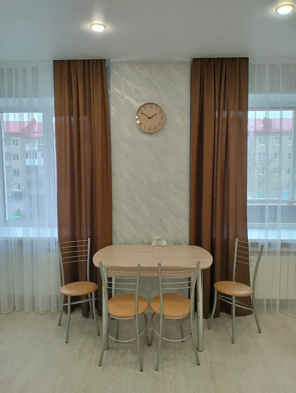 Квартира двухкомнатная на улице Мельникайте, 45 м², Тюмень — фото 6