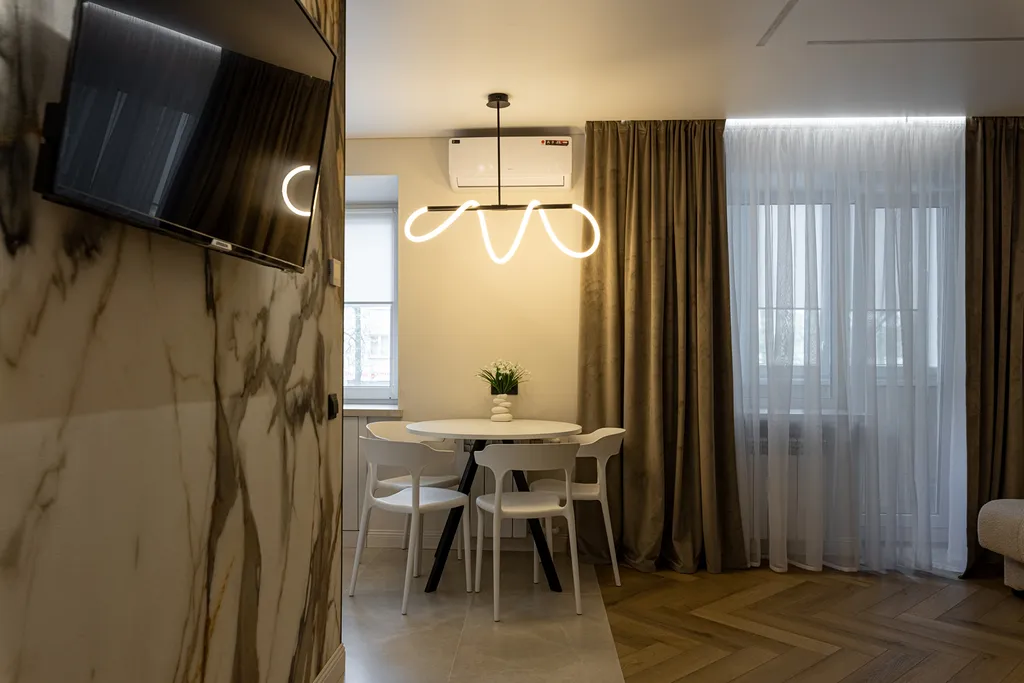 Студия однокомнатная на улице Грибоедова, 40 м², Дзержинск — кухня, фото 3