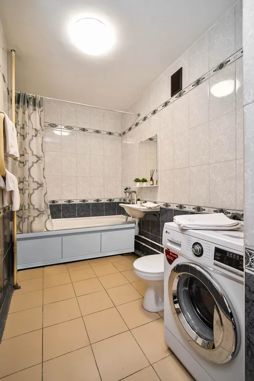 Квартира однокомнатная в Советском, 45 м², Красноярск — фото 18