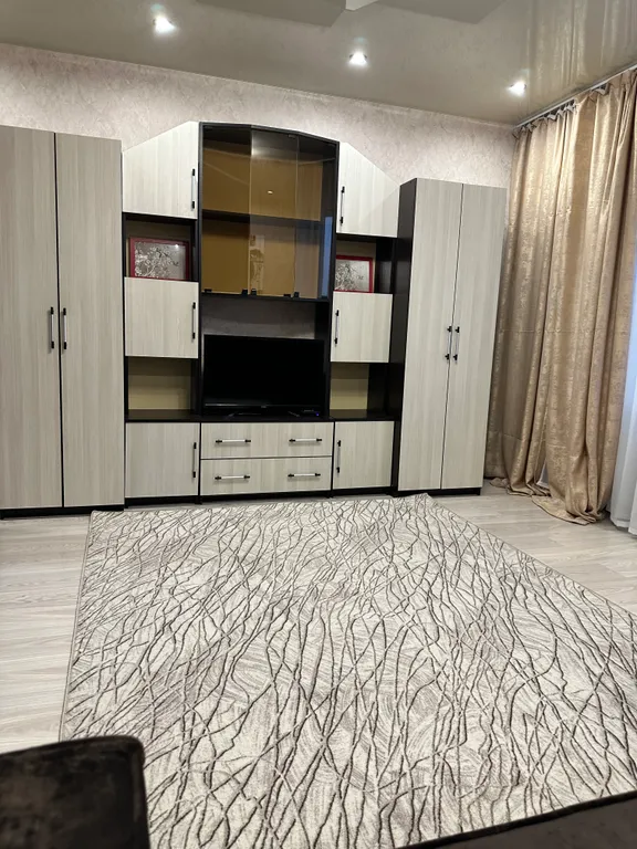 Квартира однокомнатная в Привокзальном, 48 м², Тула — спальня, фото 5