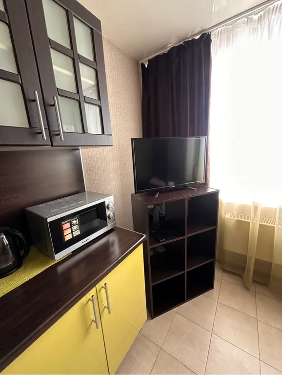 Квартира однокомнатная в Привокзальном, 48 м², Тула — кухня, фото 4