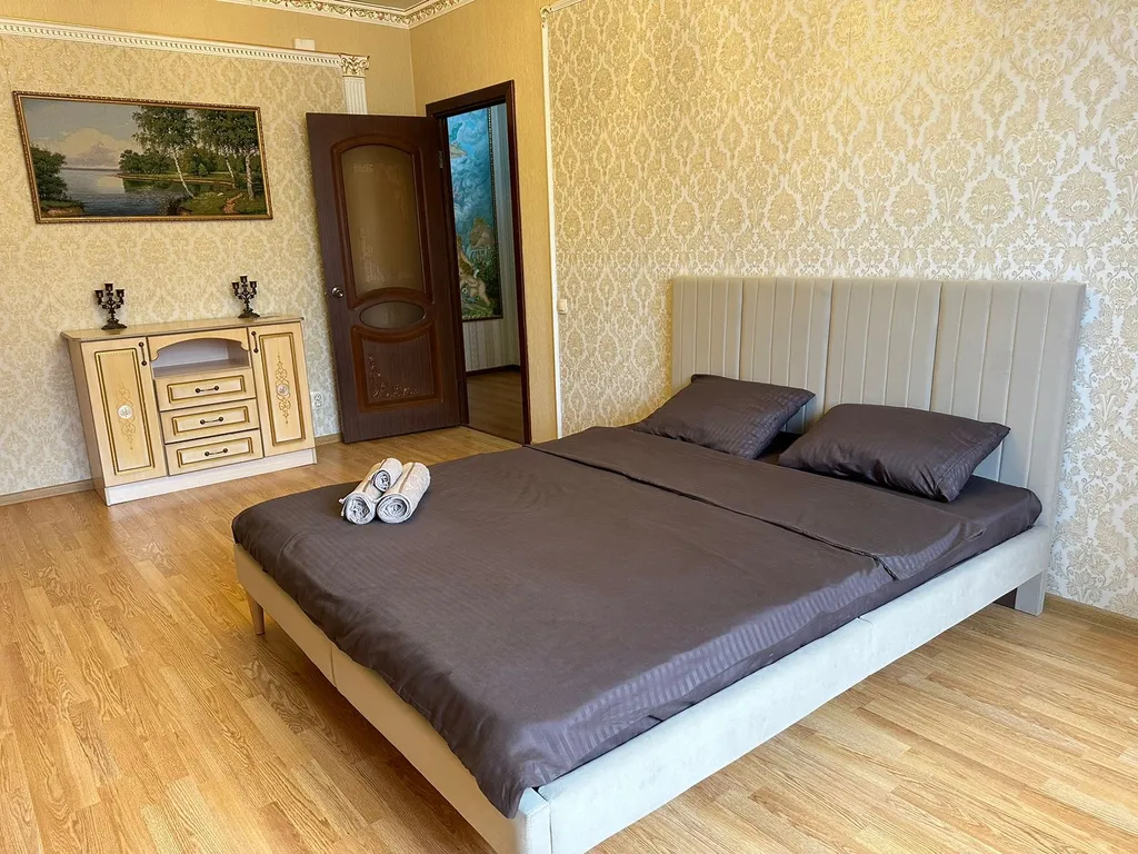 Квартира однокомнатная на улице Школьной, 45 м², Ивантеевка — спальня, фото 2