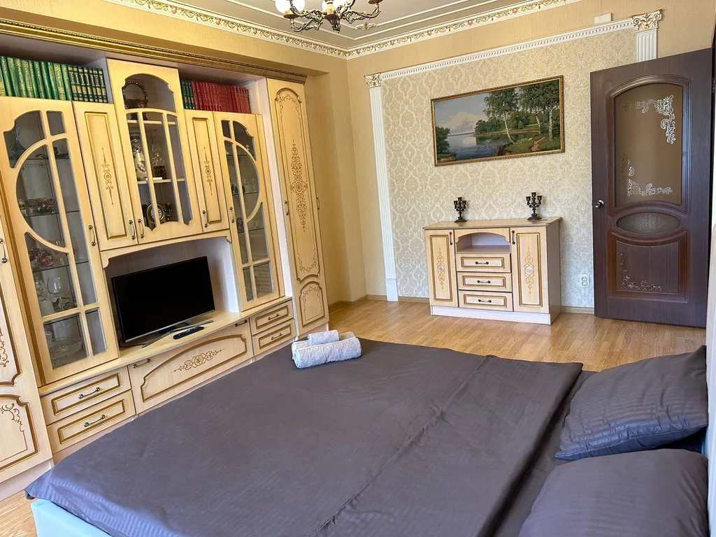 Квартира однокомнатная на улице Школьной, 45 м², Ивантеевка — спальня, фото 3