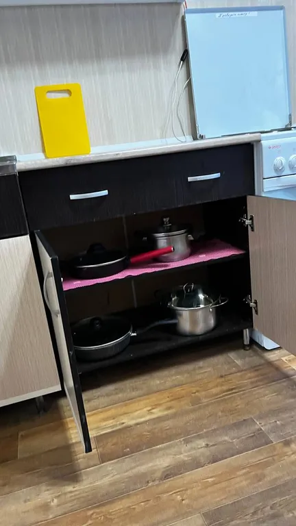 Квартира однокомнатная на улице Ньютоне, 40 м², Ярославль — кухня, фото 5