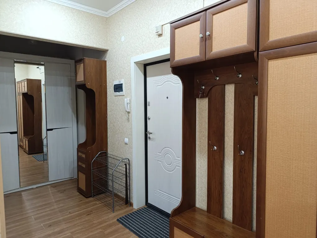 Квартира однокомнатная на улице Островского, 45 м², Геленджик — фото 2