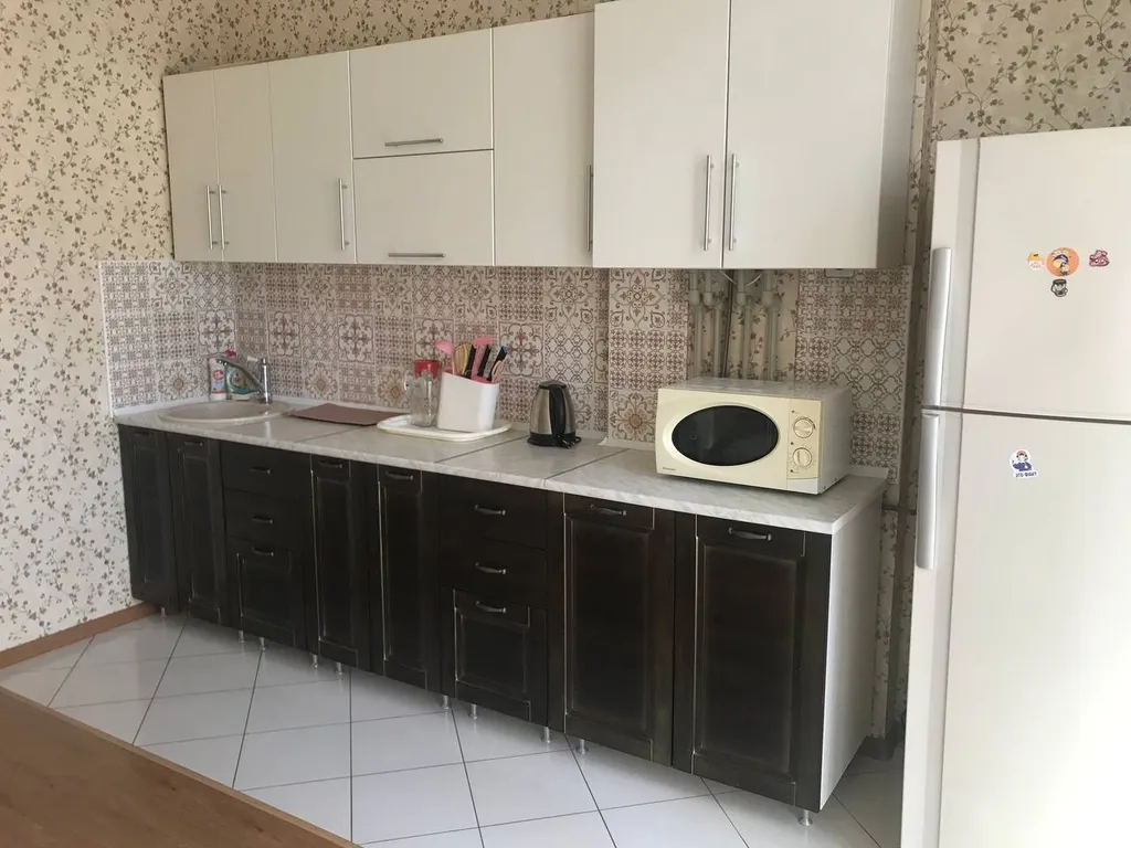 Квартира однокомнатная на улице Островского, 45 м², Геленджик — фото 7