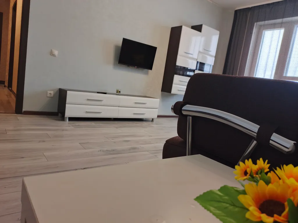 Квартира двухкомнатная на улице Большой Московской, 59 м², Великий Новгород — фото 8
