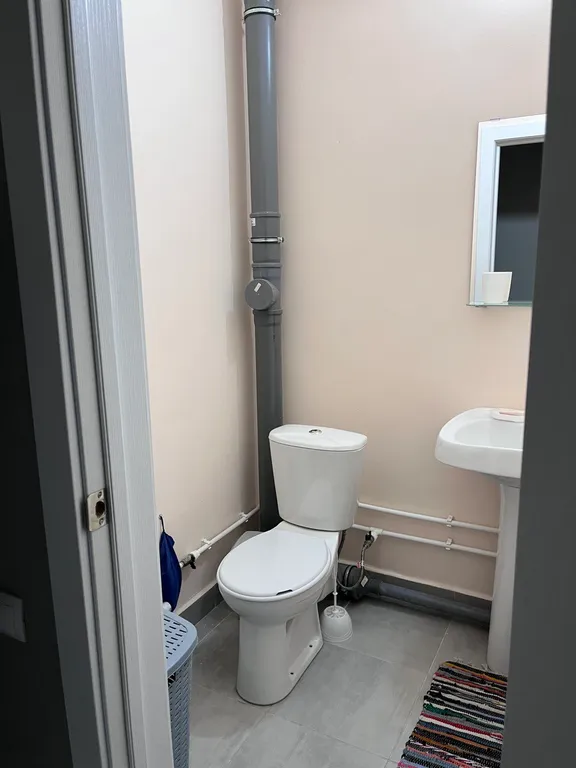 Квартира двухкомнатная в деревни Куюки, 50 м², Казань — ванная комната, фото 2