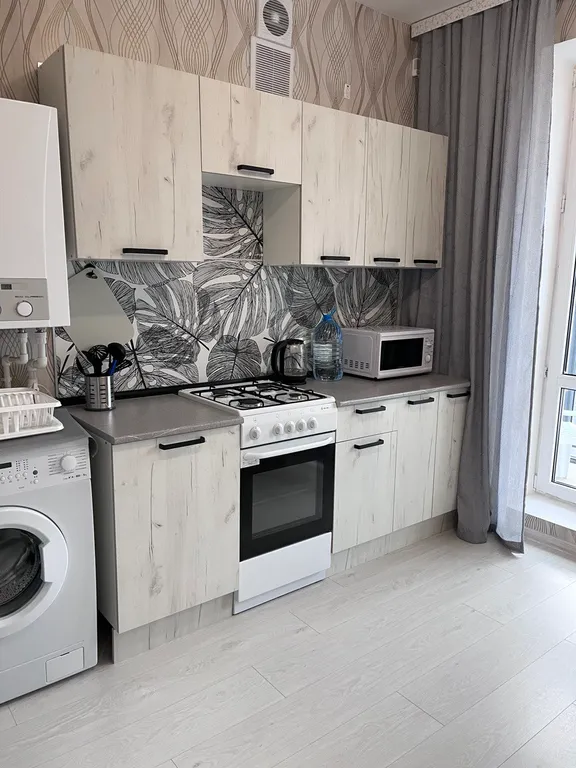 Квартира двухкомнатная в деревни Куюки, 50 м², Казань — кухня, фото 3
