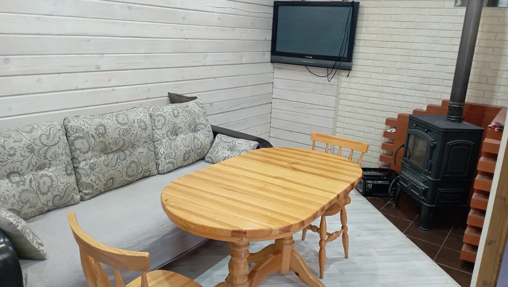 Дом 6-местный на улице Шаркова, 60 м², Углич — спальня, фото 2