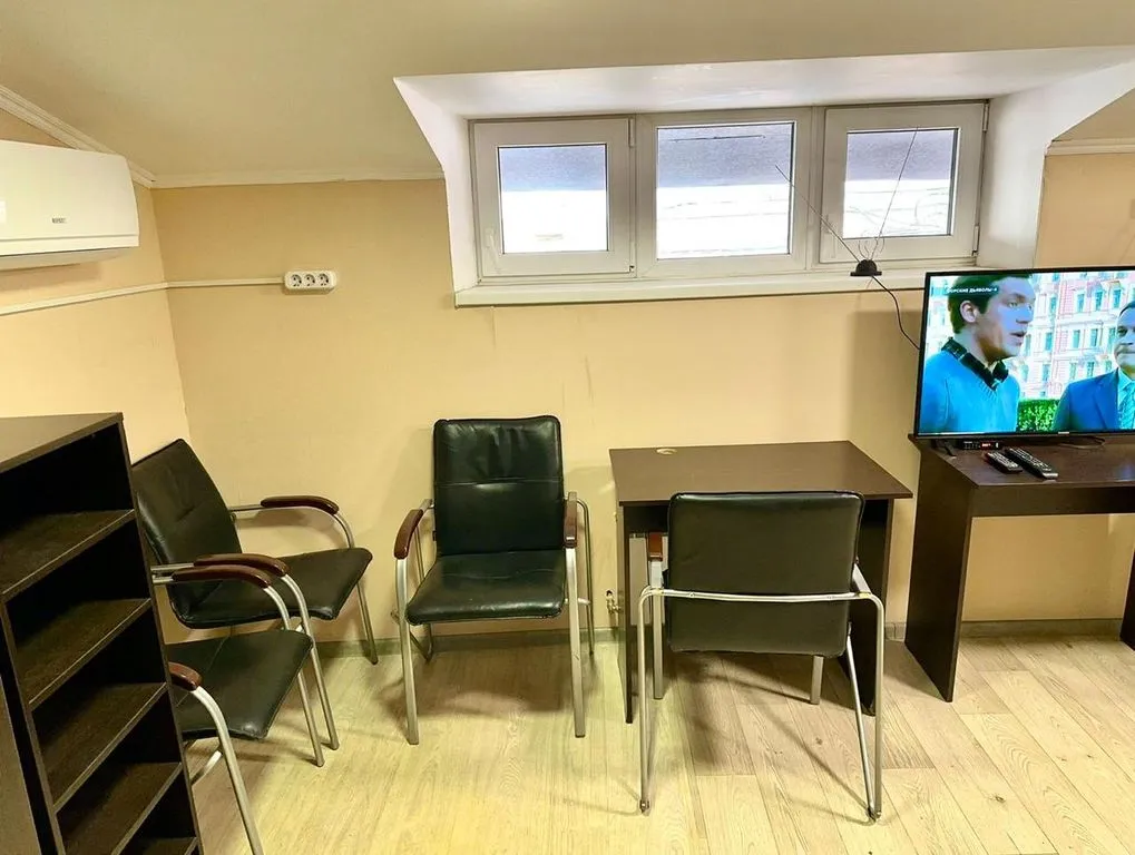 Многоместный смешанный номер для мужчин и женщин — ванная комната