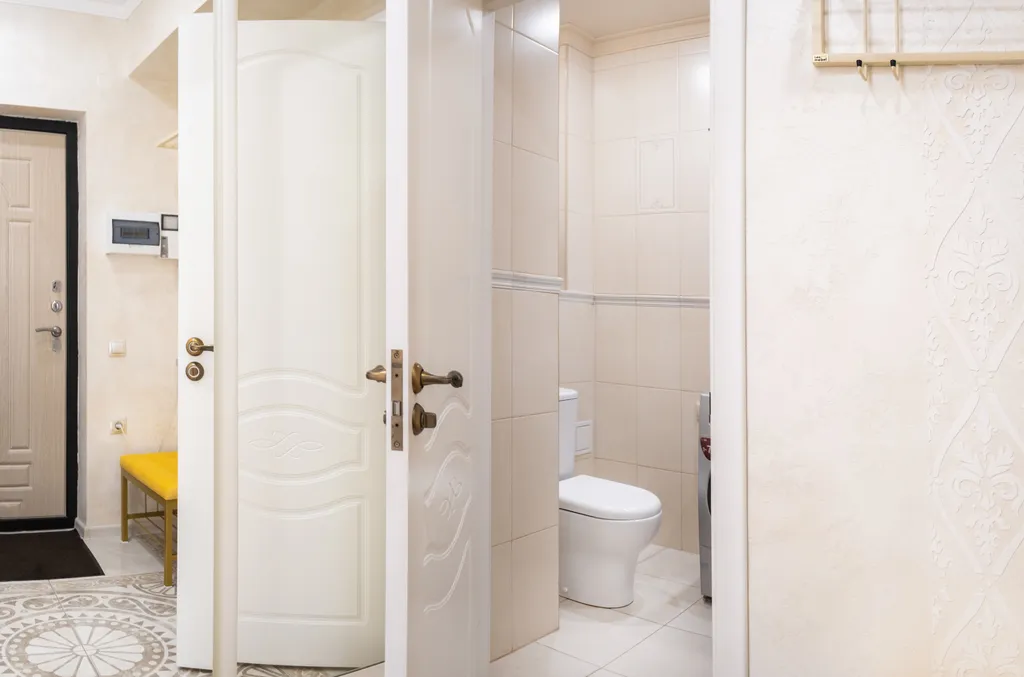 Квартира однокомнатная на улице Орджоникидзе, 40 м², Ессентуки — ванная комната