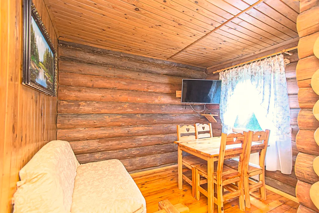 Коттедж в лесу