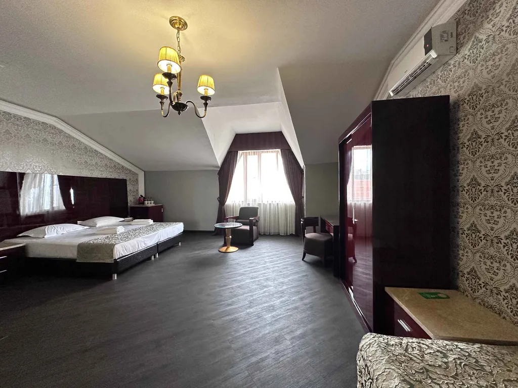 Четырёхместный номер стандарт — Дом, фото 3 из 5