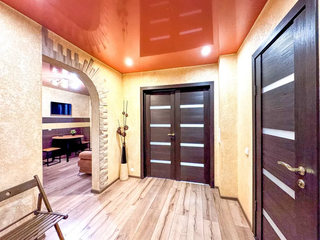 Квартира однокомнатная у Проспекта Космонавтов, в Эльмаше, 55 м², Екатеринбург — фото 24