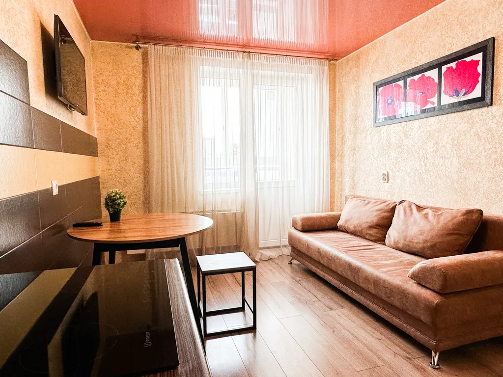 Квартира однокомнатная у Проспекта Космонавтов, в Эльмаше, 55 м², Екатеринбург — спальня, фото 8