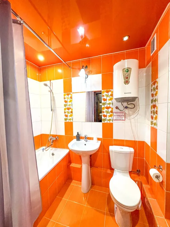 Квартира однокомнатная у Проспекта Космонавтов, в Эльмаше, 55 м², Екатеринбург — ванная комната, фото 3