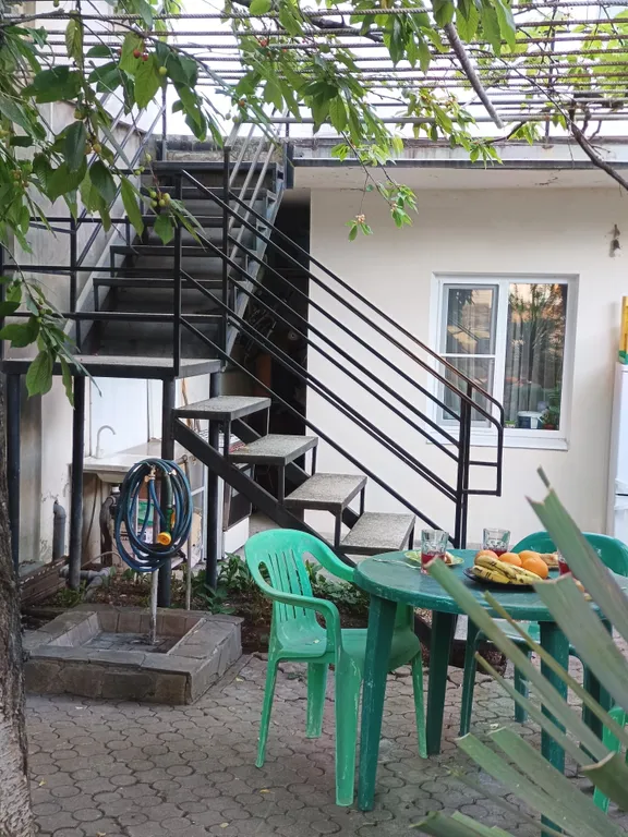 Апартаменты однокомнатные на улице Калинина, 40 м², Геленджик — фото 10