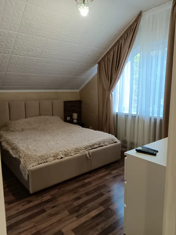 Апартаменты однокомнатные на улице Калинина, 40 м², Геленджик — фото 4