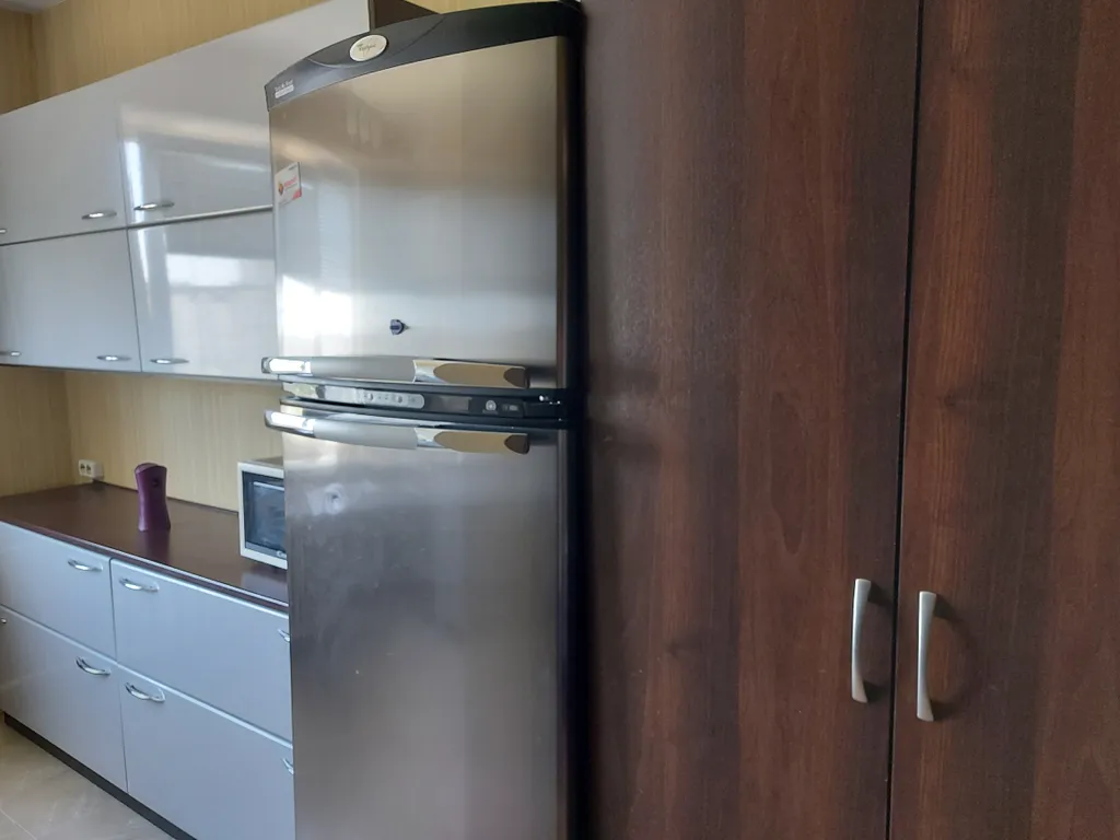 Квартира однокомнатная в Дзержинском, 43 м², Волгоград — кухня, фото 6