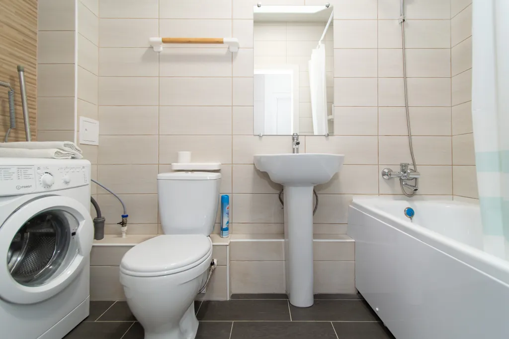 Квартира однокомнатная у Горьковской, в Кузнечихе, 40 м², Нижний Новгород — ванная комната, фото 2